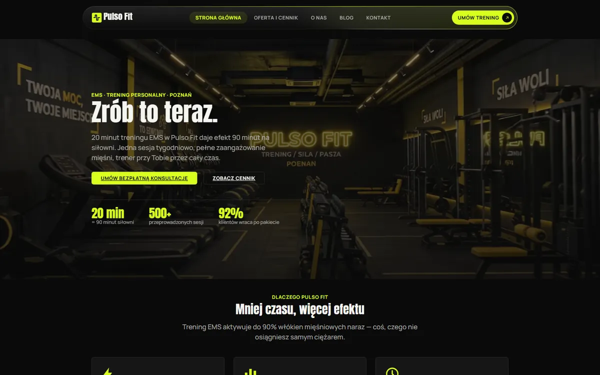 Strona główna Pulso Fit z ciemnym wnętrzem studia treningowego